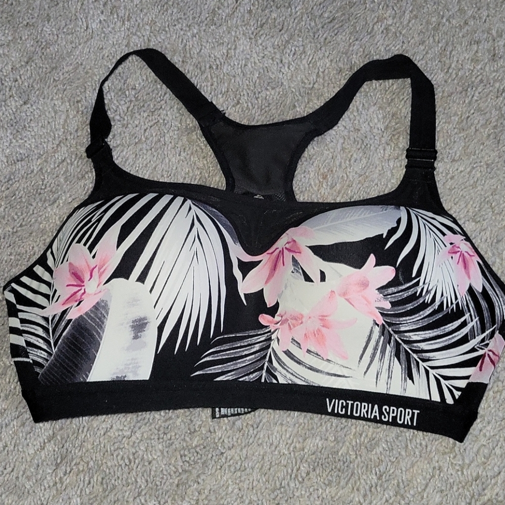 Victoria Secret Sports Bra